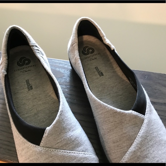 Clark’s cloudsteppers casual shoes - Picture 3 of 13